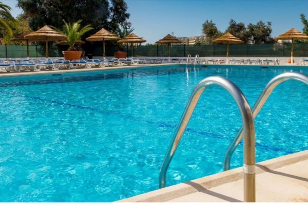 Spot Com Piscinas Exteriores E Interior! Appartement